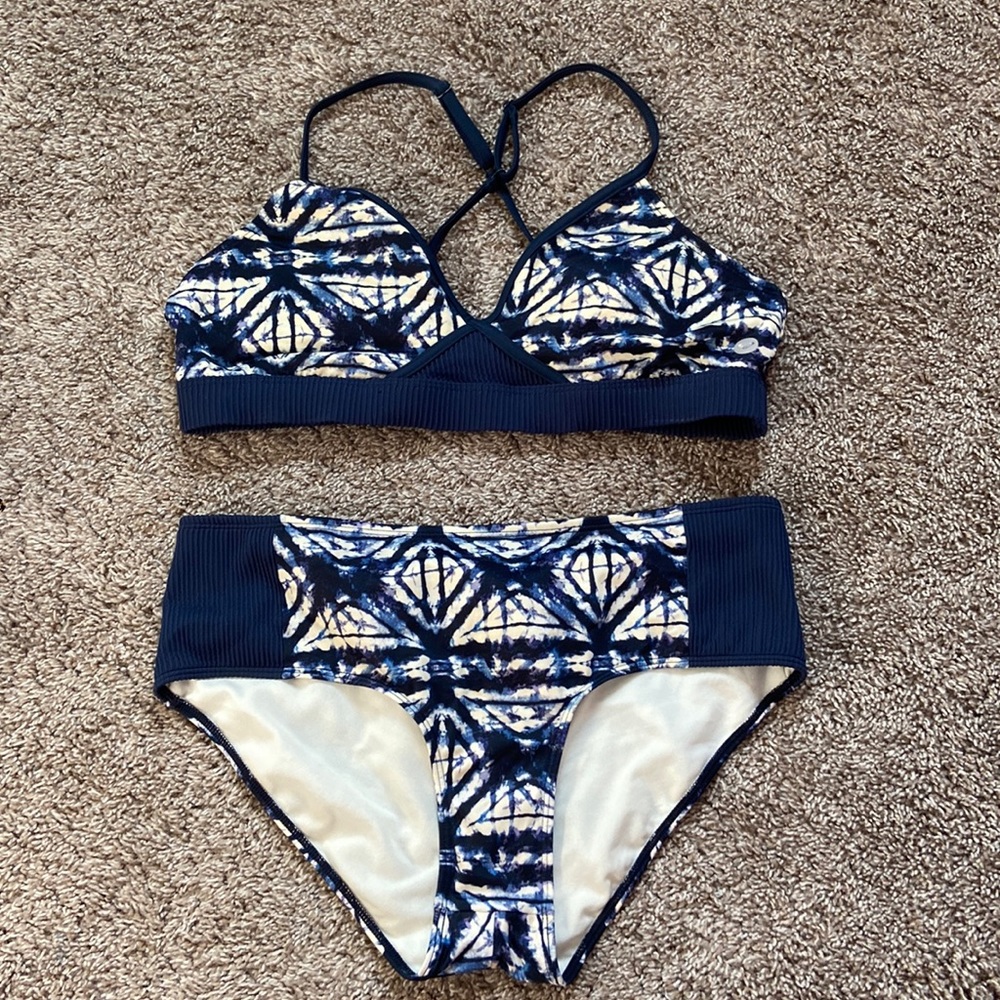 Roxy bikini set